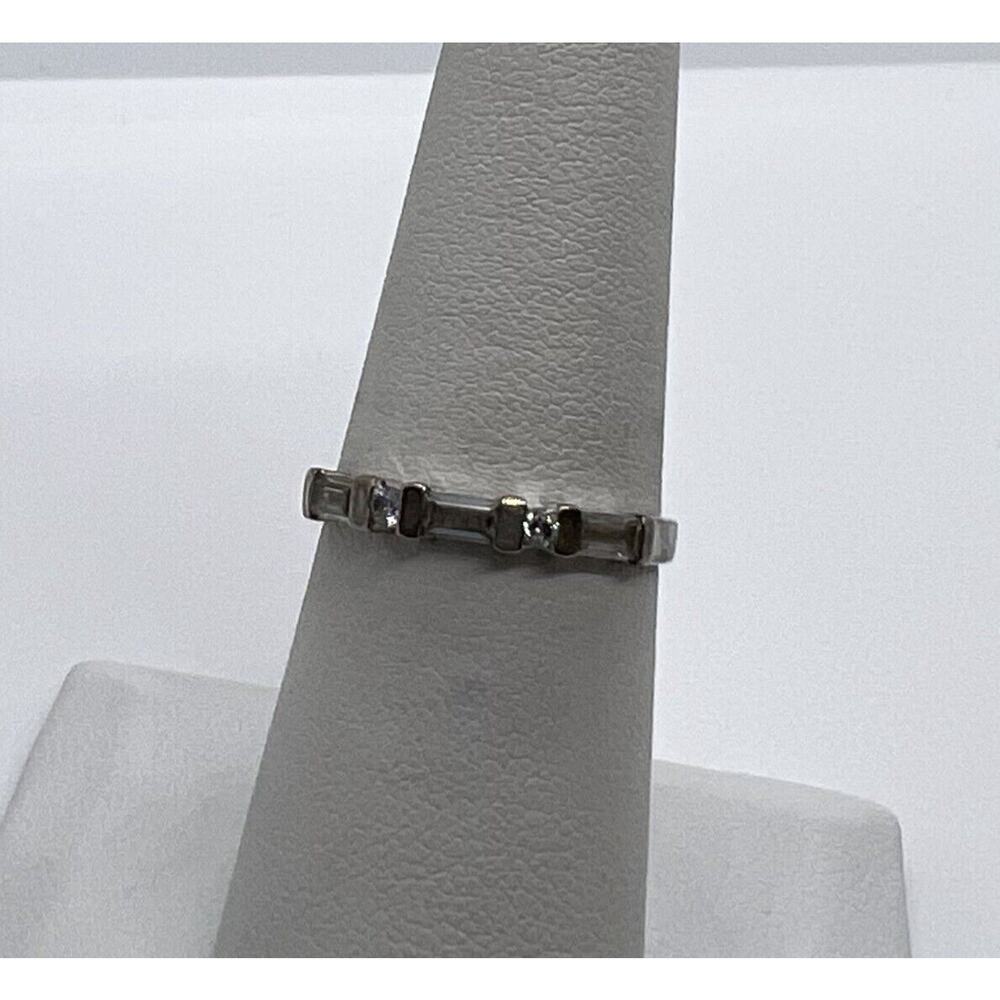 925 Sterling Silver & CZ Ring Size 6.5